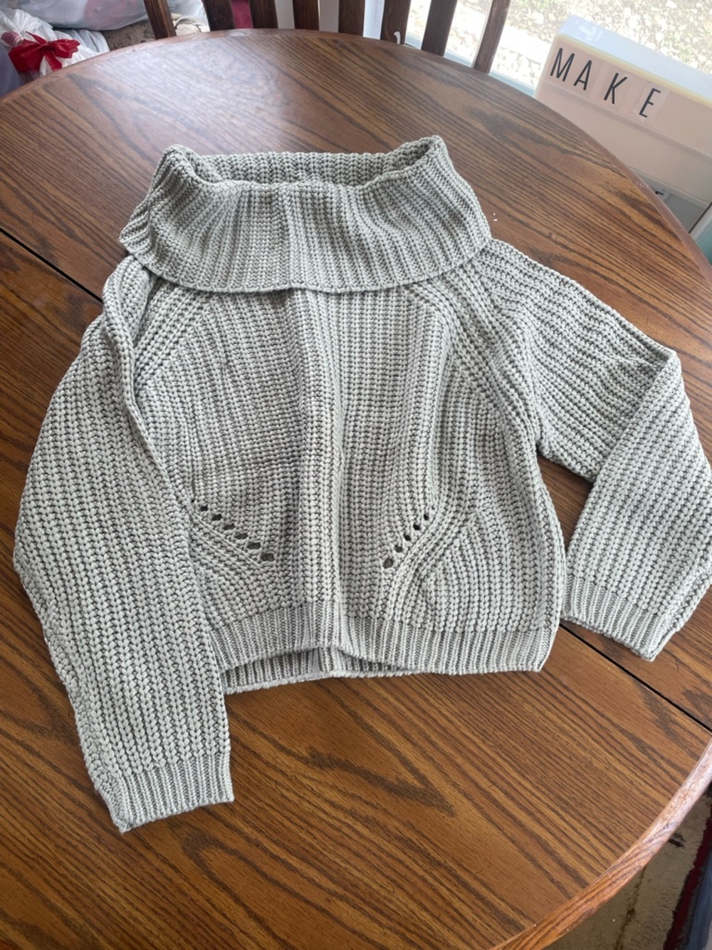 NWOT Moon and Madison Sweater
